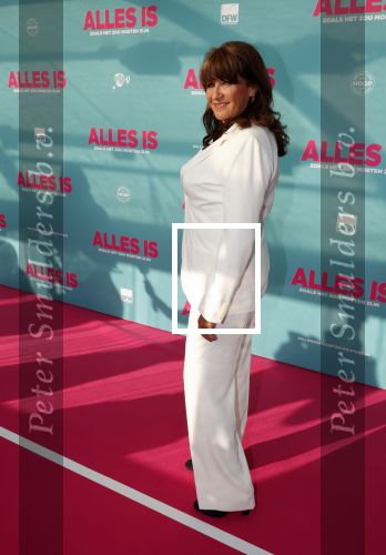 Amsterdam 29 juli 2020
Premiere alles is zoals het zou moeten zijn in euroscoop, De film is naar een boek van Daphne Deckers. Renee Fokker