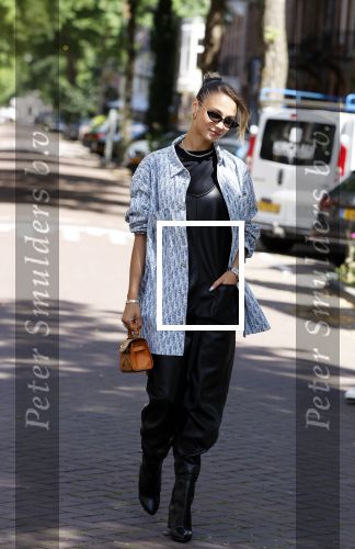 Amsterdam 29 juli 2020
Rose Bertram met Anthony Vos en Mitchel Gray in Amsterdam zuid