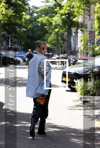 Amsterdam 29 juli 2020
Rose Bertram met Anthony Vos en Mitchel Gray in Amsterdam zuid