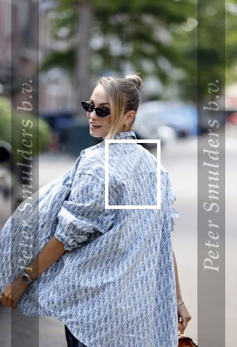Amsterdam 29 juli 2020
Rose Bertram met Anthony Vos en Mitchel Gray in Amsterdam zuid