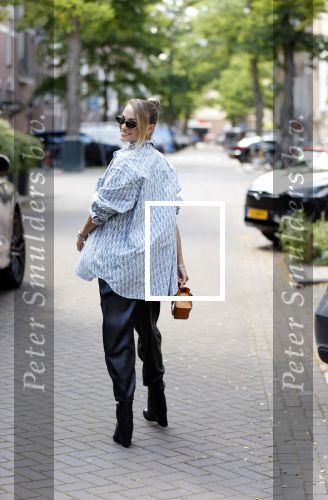 Amsterdam 29 juli 2020
Rose Bertram met Anthony Vos en Mitchel Gray in Amsterdam zuid