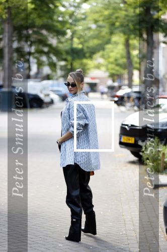 Amsterdam 29 juli 2020
Rose Bertram met Anthony Vos en Mitchel Gray in Amsterdam zuid
