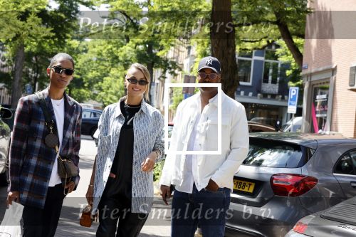Amsterdam 29 juli 2020
Rose Bertram met Anthony Vos en Mitchel Gray in Amsterdam zuid