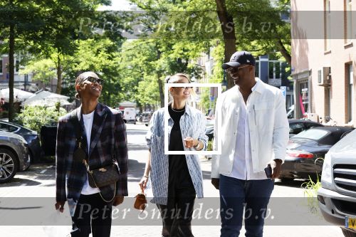 Amsterdam 29 juli 2020
Rose Bertram met Anthony Vos en Mitchel Gray in Amsterdam zuid
