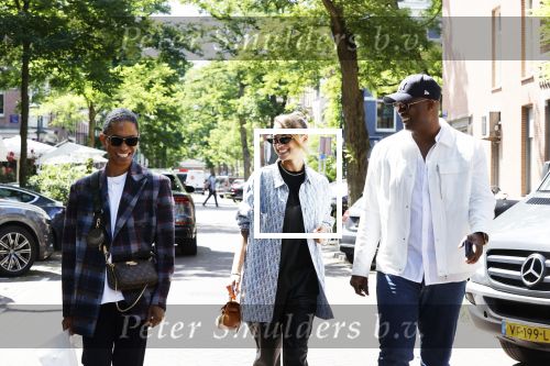 Amsterdam 29 juli 2020
Rose Bertram met Anthony Vos en Mitchel Gray in Amsterdam zuid