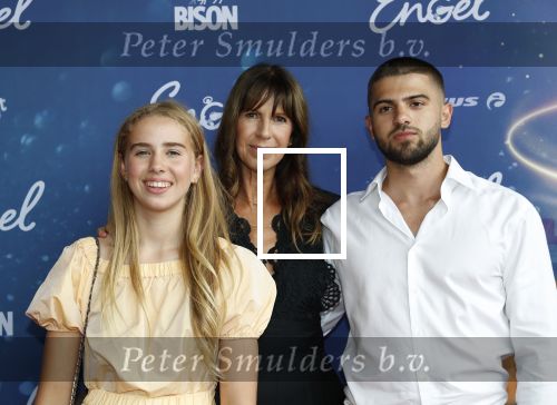 Hilversum, 2 Augustus 2020
Premiere speelfilm ENGEL
Vlinder Kamerling en Isa  Hoes en Merlijn Kamerling