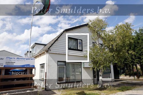Aalsmeer 29 juli 2020
In aalsmeer liep een poolse man met een pistool te zwaaien. Watersportvereniging Schip Jachtwerf de Boeier.
