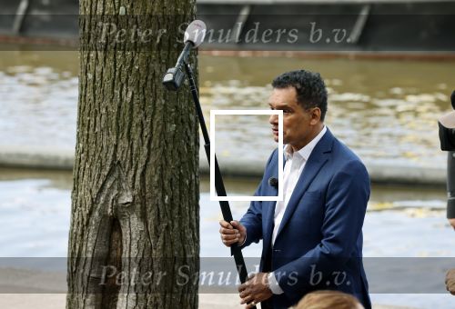 Amsterdam 21 juli 2021
Het publiek kan afscheid nemen van Peter R de Vries . Peter ligt opgebaard in Carre . er komen duizenden mensen langs. Gerri Eickhof