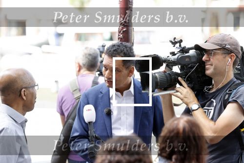 Amsterdam 21 juli 2021
Het publiek kan afscheid nemen van Peter R de Vries . Peter ligt opgebaard in Carre . er komen duizenden mensen langs. Gerri Eickhof