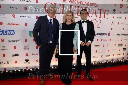 Amsterdam 25 juni 2022
Het damdiner tbv het aidsfonds wordt voor de 30e keer georganiseerd . Het vind dit jaar plaats in AFAS Live. Eva Jinek kwam met Peter v d Vorst en Bob Sikkes