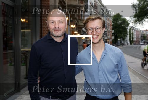 Amsterdam 25 juli 2022
Premiere Falsettos in het deLamar Theater. Boris v d Ham met partner