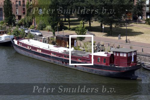 Amsterdam 23 en 24 juli 2022
Ellen ten Damme bij haar woonboot / woonark