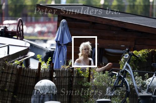 Amsterdam 23 en 24 juli 2022
Ellen ten Damme bij haar woonboot / woonark