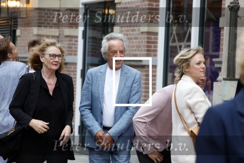 Amsterdam 25 juli 2022
Premiere Falsettos in het deLamar Theater.
Hans v Willigenburg