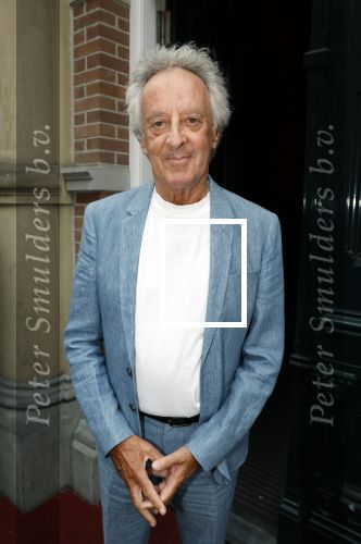 Amsterdam 25 juli 2022
Premiere Falsettos in het deLamar Theater.
Hans v Willigenburg