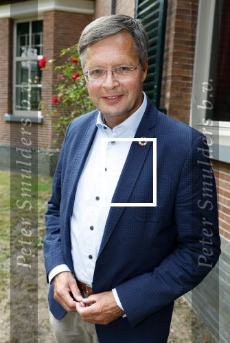 Diepenheim 31 juli 2022
Jan peter Balkenende  bij tuinconcert Wibi Soerjadi
