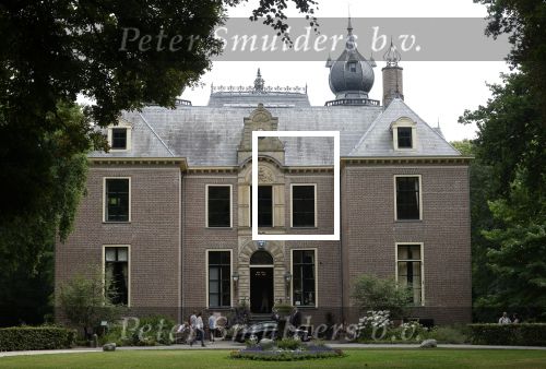 Oegstgeest 30 juli 2022
Trouwen Maxime Meiland en Leroy Molkenboer op kasteel Oud Poelgeest . Aanwezig natuurlijk Martien Meiland Erica Meiland Montana Meiland en haar partner Dirk Hoogstraten. Ook hun dochters Claire en Vive waren aanwezig.