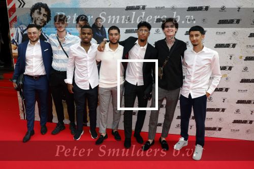 Amsterdam 20 juli 2022
Premiere Strijder in Tuschinski. Soufiane Touzani , Martijn Fischer Maartje v d Wetering Maik Cillekens Anouar Kasmi en Kailani Busker spelen de hoofdrollen. Lorenzo Dinatelle met vrienden