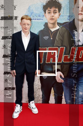 Amsterdam 20 juli 2022
Premiere Strijder in Tuschinski. Soufiane Touzani , Martijn Fischer Maartje v d Wetering Maik Cillekens Anouar Kasmi en Kailani Busker spelen de hoofdrollen.
