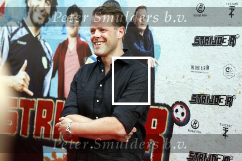 Amsterdam 20 juli 2022
Premiere Strijder in Tuschinski. Soufiane Touzani , Martijn Fischer Maartje v d Wetering Maik Cillekens Anouar Kasmi en Kailani Busker spelen de hoofdrollen. Martijn Koning kwam met nicht Sterre Koning