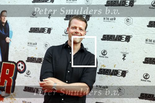 Amsterdam 20 juli 2022
Premiere Strijder in Tuschinski. Soufiane Touzani , Martijn Fischer Maartje v d Wetering Maik Cillekens Anouar Kasmi en Kailani Busker spelen de hoofdrollen. Martijn Koning kwam met nicht Sterre Koning