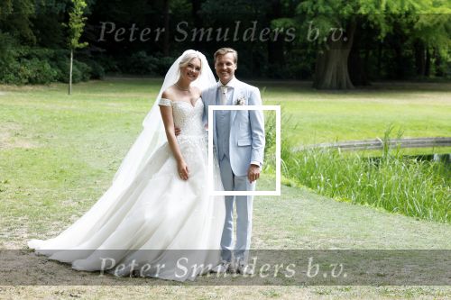 Oegstgeest 30 juli 2022
Trouwen Maxime Meiland en Leroy Molkenboer op kasteel Oud Poelgeest . Aanwezig natuurlijk Martien Meiland Erica Meiland Montana Meiland en haar partner Dirk Hoogstraten. Ook hun dochters Claire en Vive waren aanwezig.