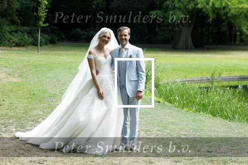 Oegstgeest 30 juli 2022
Trouwen Maxime Meiland en Leroy Molkenboer op kasteel Oud Poelgeest . Aanwezig natuurlijk Martien Meiland Erica Meiland Montana Meiland en haar partner Dirk Hoogstraten. Ook hun dochters Claire en Vive waren aanwezig.
