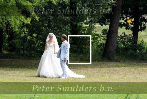 Oegstgeest 30 juli 2022
Trouwen Maxime Meiland en Leroy Molkenboer op kasteel Oud Poelgeest . Aanwezig natuurlijk Martien Meiland Erica Meiland Montana Meiland en haar partner Dirk Hoogstraten. Ook hun dochters Claire en Vive waren aanwezig.
