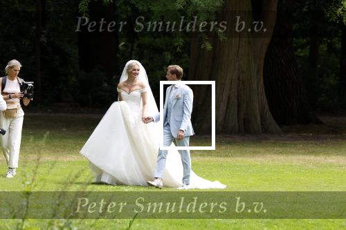 Oegstgeest 30 juli 2022
Trouwen Maxime Meiland en Leroy Molkenboer op kasteel Oud Poelgeest . Aanwezig natuurlijk Martien Meiland Erica Meiland Montana Meiland en haar partner Dirk Hoogstraten. Ook hun dochters Claire en Vive waren aanwezig.