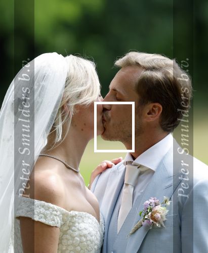Oegstgeest 30 juli 2022
Trouwen Maxime Meiland en Leroy Molkenboer op kasteel Oud Poelgeest . Aanwezig natuurlijk Martien Meiland Erica Meiland Montana Meiland en haar partner Dirk Hoogstraten. Ook hun dochters Claire en Vive waren aanwezig.