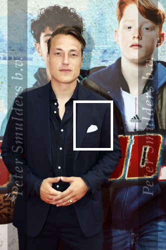 Amsterdam 20 juli 2022
Premiere Strijder in Tuschinski. Soufiane Touzani , Martijn Fischer Maartje v d Wetering Maik Cillekens Anouar Kasmi en Kailani Busker spelen de hoofdrollen. Noah Zeeuw