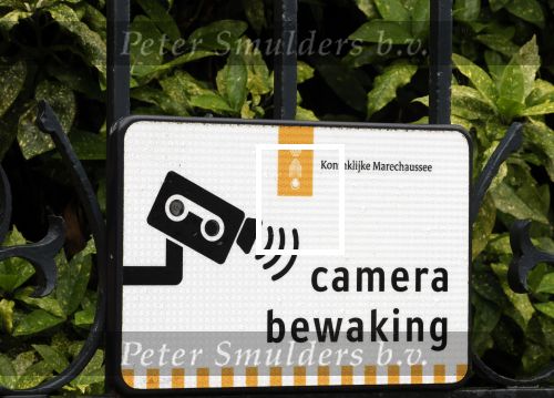 Den Haag 21 juli 2022
Binnenkijken bij paleis Noordeinde en de koninklijke stallen.
Camerabewaking bordje