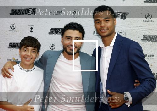 Amsterdam 20 juli 2022
Premiere Strijder in Tuschinski. Soufiane Touzani , Martijn Fischer Maartje v d Wetering Maik Cillekens Anouar Kasmi en Kailani Busker spelen de hoofdrollen. Soufiane Touzani  Cody Gakpo en Rayane Bounida