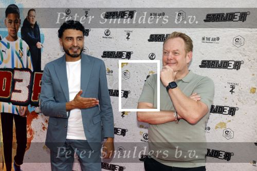Amsterdam 20 juli 2022
Premiere Strijder in Tuschinski. Soufiane Touzani , Martijn Fischer Maartje v d Wetering Maik Cillekens Anouar Kasmi en Kailani Busker spelen de hoofdrollen.