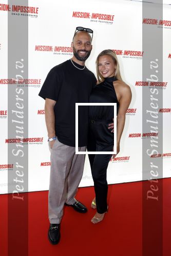 Amsterdam 10 juli 2023
Premiere Mission Impossible in Pathe Arena . Amber Delil met partner