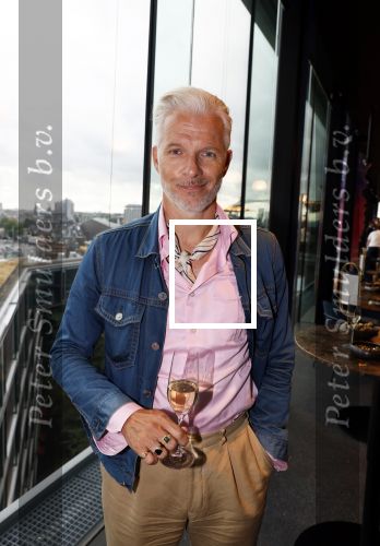 Amsterdam 29 juni 2023
Opening nieuwe rooftop bar in het Double Tree Hilton Hotel.
Arno Kantelberg