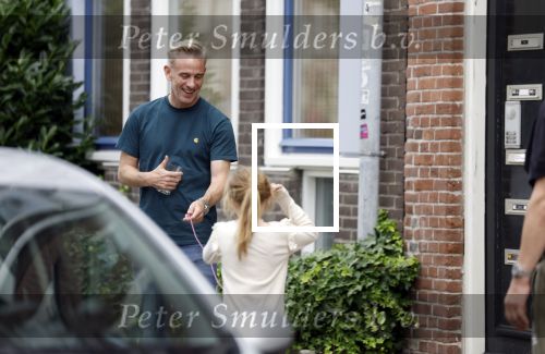Amsterdam 15 16 en 17 juli 2023
Art Rooijakkers en zijn vriendin Karlijn Gudden wonen samen in hun nieuwe huis in Amsterdam zuid.
