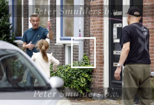 Amsterdam 15 16 en 17 juli 2023
Art Rooijakkers en zijn vriendin Karlijn Gudden wonen samen in hun nieuwe huis in Amsterdam zuid.