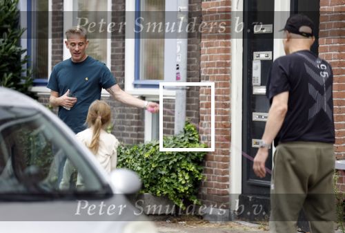 Amsterdam 15 16 en 17 juli 2023
Art Rooijakkers en zijn vriendin Karlijn Gudden wonen samen in hun nieuwe huis in Amsterdam zuid.