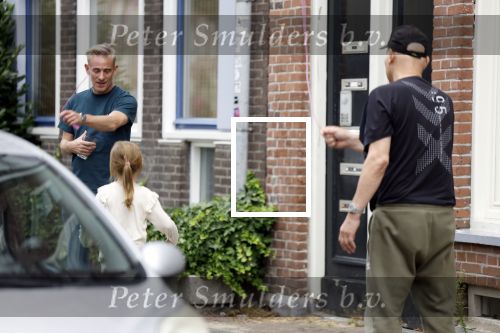 Amsterdam 15 16 en 17 juli 2023
Art Rooijakkers en zijn vriendin Karlijn Gudden wonen samen in hun nieuwe huis in Amsterdam zuid.