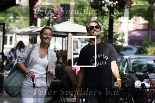 Amsterdam 18 juli 2023
Bas Smit en zijn zus Marielle Smit in Amsterdam zuid