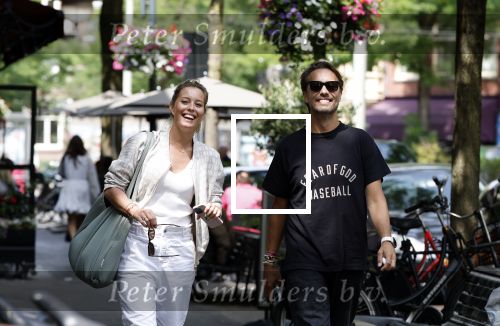 Amsterdam 18 juli 2023
Bas Smit en zijn zus Marielle Smit in Amsterdam zuid