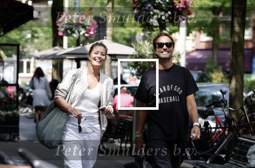 Amsterdam 18 juli 2023
Bas Smit en zijn zus Marielle Smit in Amsterdam zuid