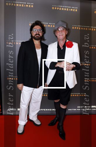 Amsterdam 19 juli 2023
Premiere Oppenheimer in Pathe Arena.
Bastiaan v Schaik met partner