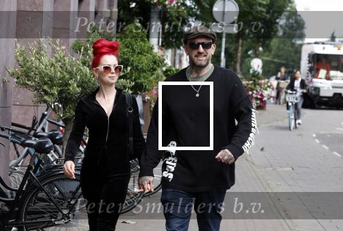 Amsterdam 6 juli 2023
Ben Saunders met zijn vriendin in Amsterdam zuid.