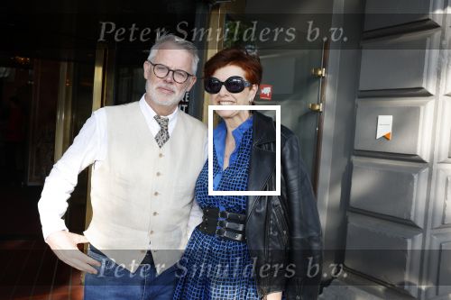 Amsterdam 6 juli 2023
Amsterdamse premiere in carre van musical Les Miserables.
Chazia Mourali met man