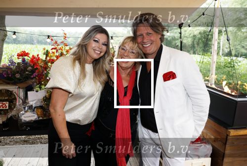 Holten 29 juni 2023
25 jaar Rooftop studio\'s van Edwin v Hoevelaak .
Edwin v Hoevelaak Natasja Poels en Getty Kaspers