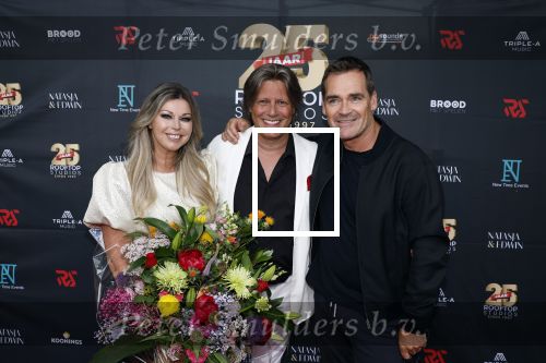 Holten 29 juni 2023
25 jaar Rooftop studio\'s van Edwin v Hoevelaak .
Edwin v Hoevelaak Natasja Poels en Jeroen v d Boom
