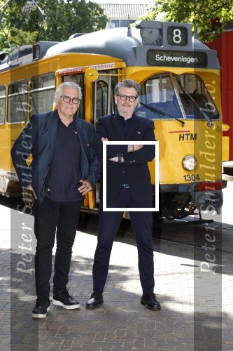 Den Haag 2 juli 2023
Erik de Zwart en vriiend/collega Paul v d Lugt rijden op een tram in Den haag