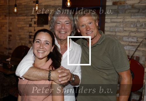 Amsterdam 11 juli 2023
Govert de Roos viert zijn 70e verjaardag.
Rob v Nood en de dochter van Govert